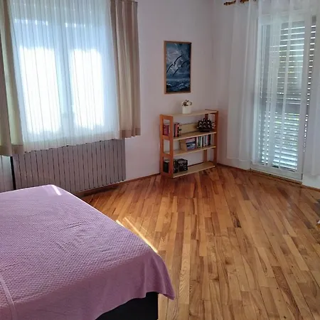 Ruza I Natalija Apartment Karlobag Exterior photo