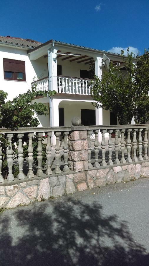 Ruza I Natalija Apartment
